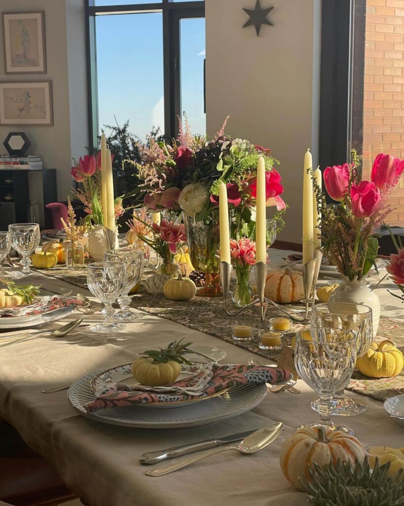 Thanksgiving Table Ideas to Inspire You 4