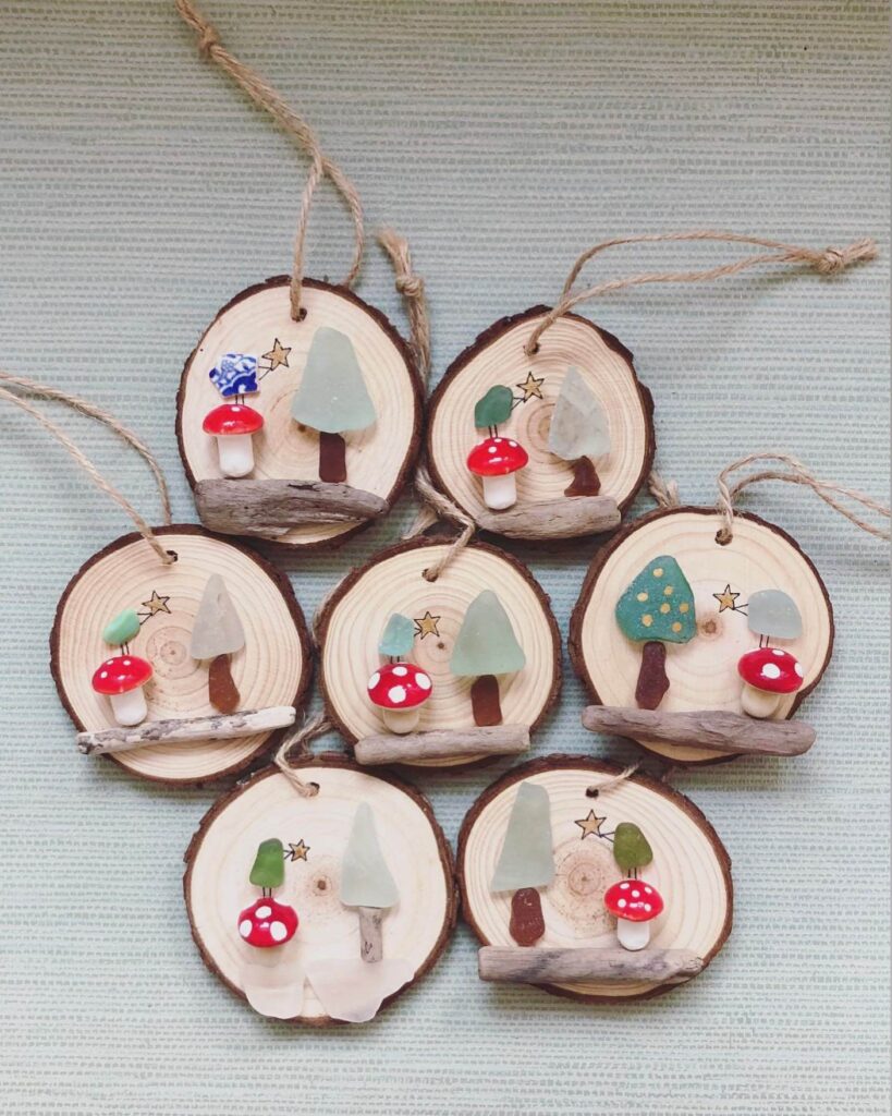 Small Space Christmas Decorating Ideas That Pop 6