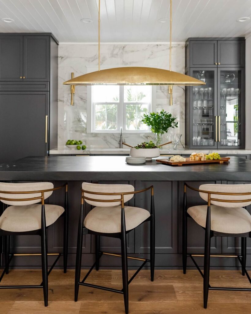 Thanksgiving Kitchen Decor Ideas to Try Now 6