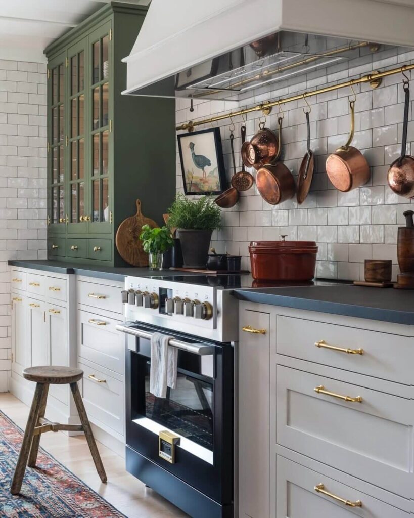 Thanksgiving Kitchen Decor Ideas to Try Now 7