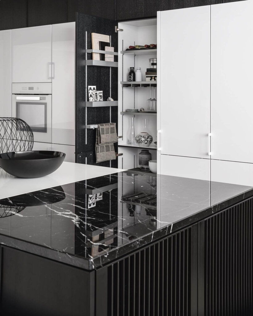 Two-Tone Kitchen Cabinet Ideas to Try Now 7