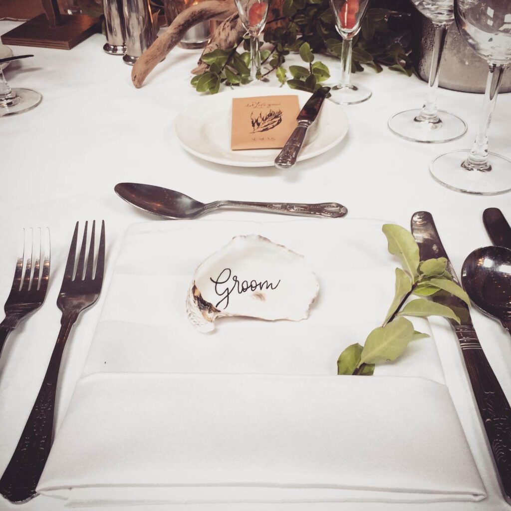 Wedding Place Card Ideas to Wow Your Guests 9