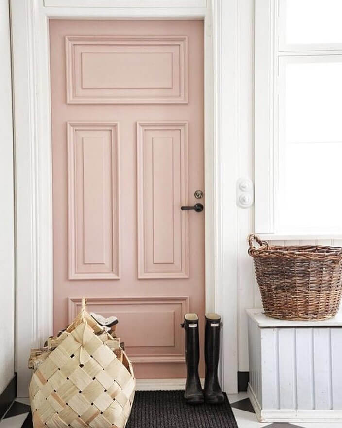 Front Door Color Ideas to Boost Curb Appeal 9