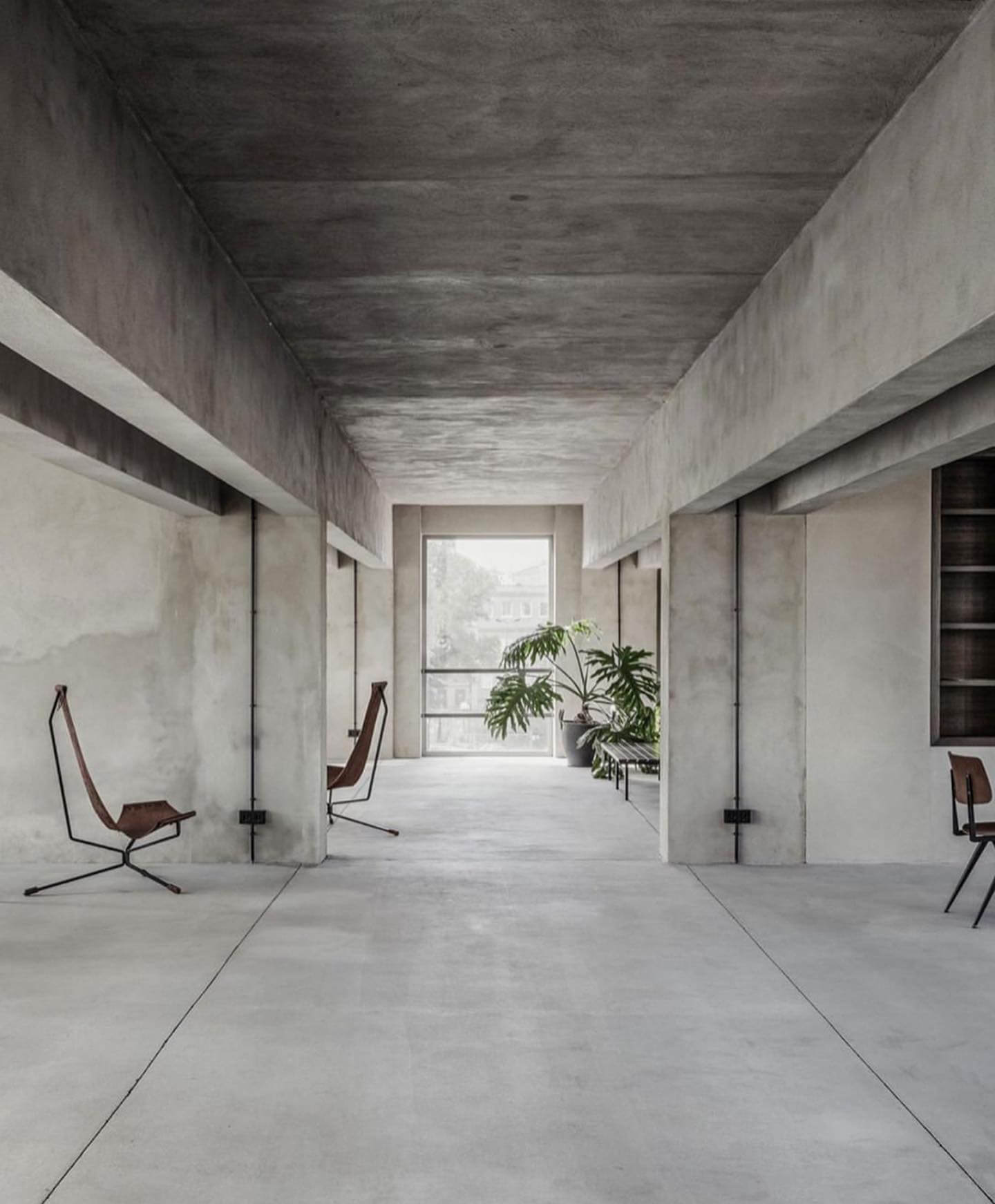 Wabi-Sabi Office: Design a Calm, Imperfect Workspace That Boosts Focus and Joy 1