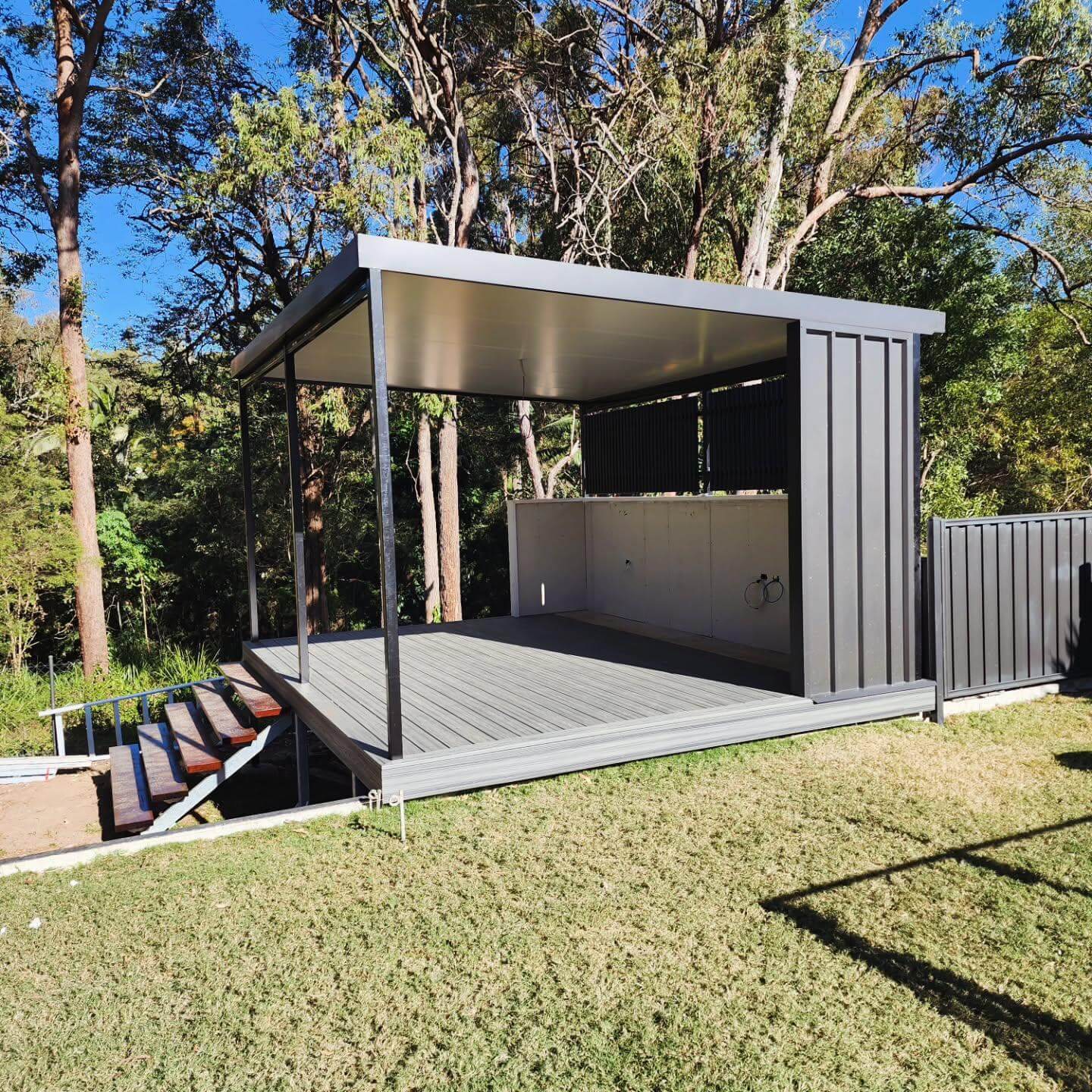 Stunning Backyard Gazebo Ideas to Transform Your Outdoor Oasis 10