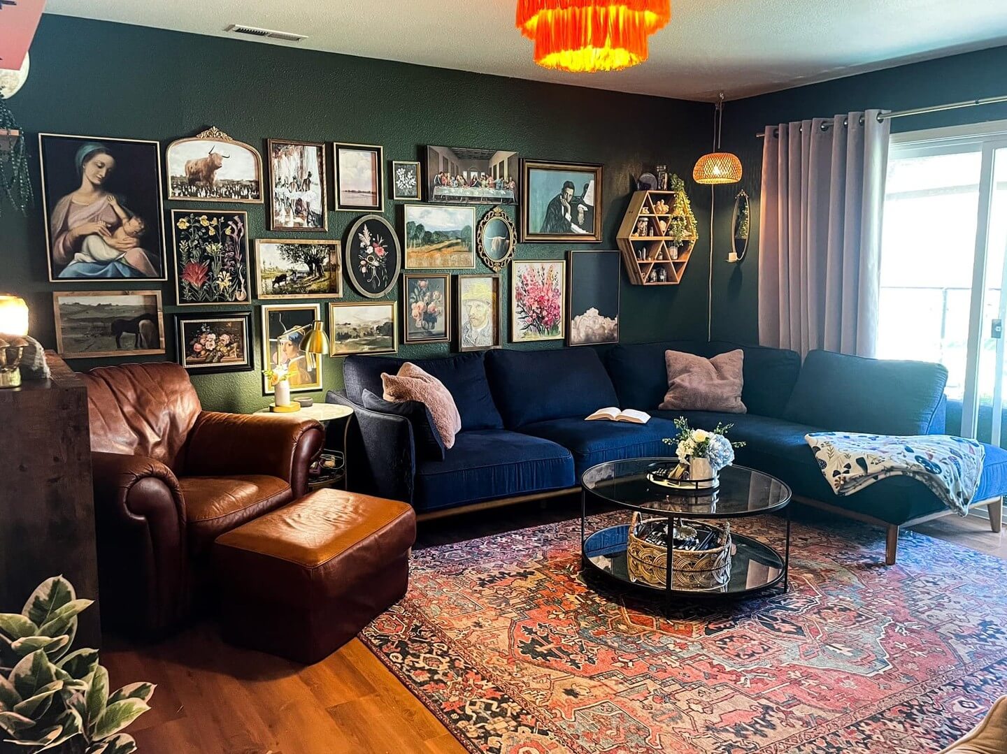 Transform Your Space with Moody Living Room Ideas 11