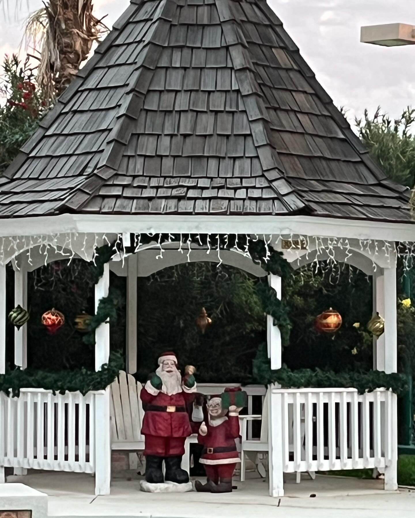 Stunning Backyard Gazebo Ideas to Transform Your Outdoor Oasis 12