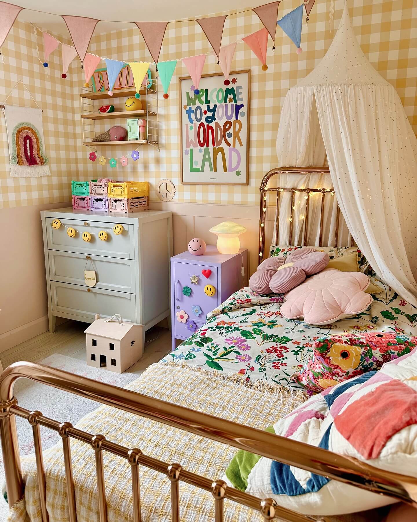 Creative Kids Room Ideas for Every Age 17