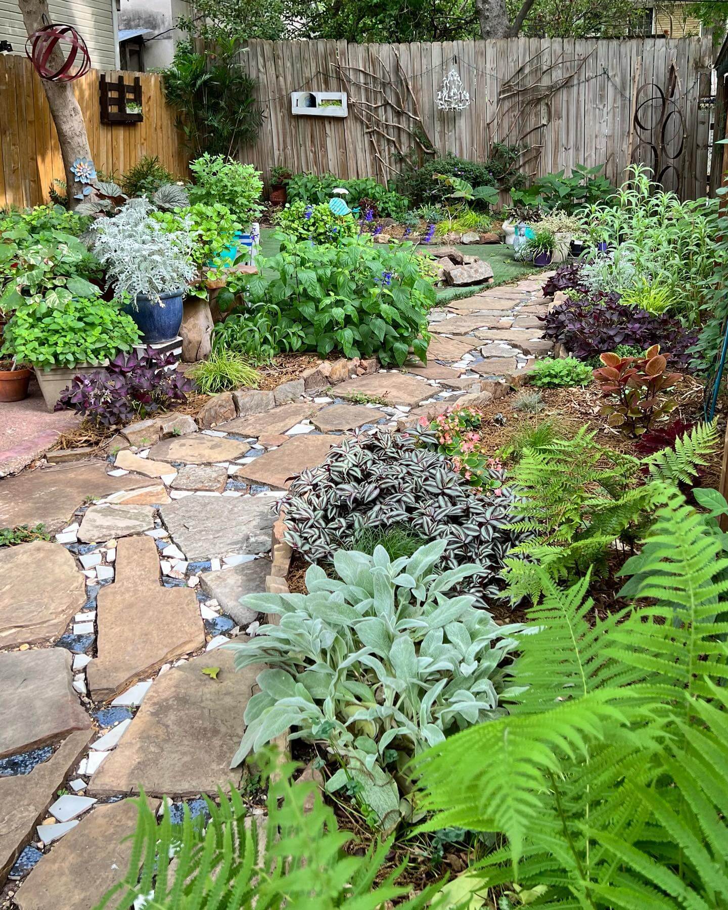 Clever Small Backyard Ideas for Big Impact 18