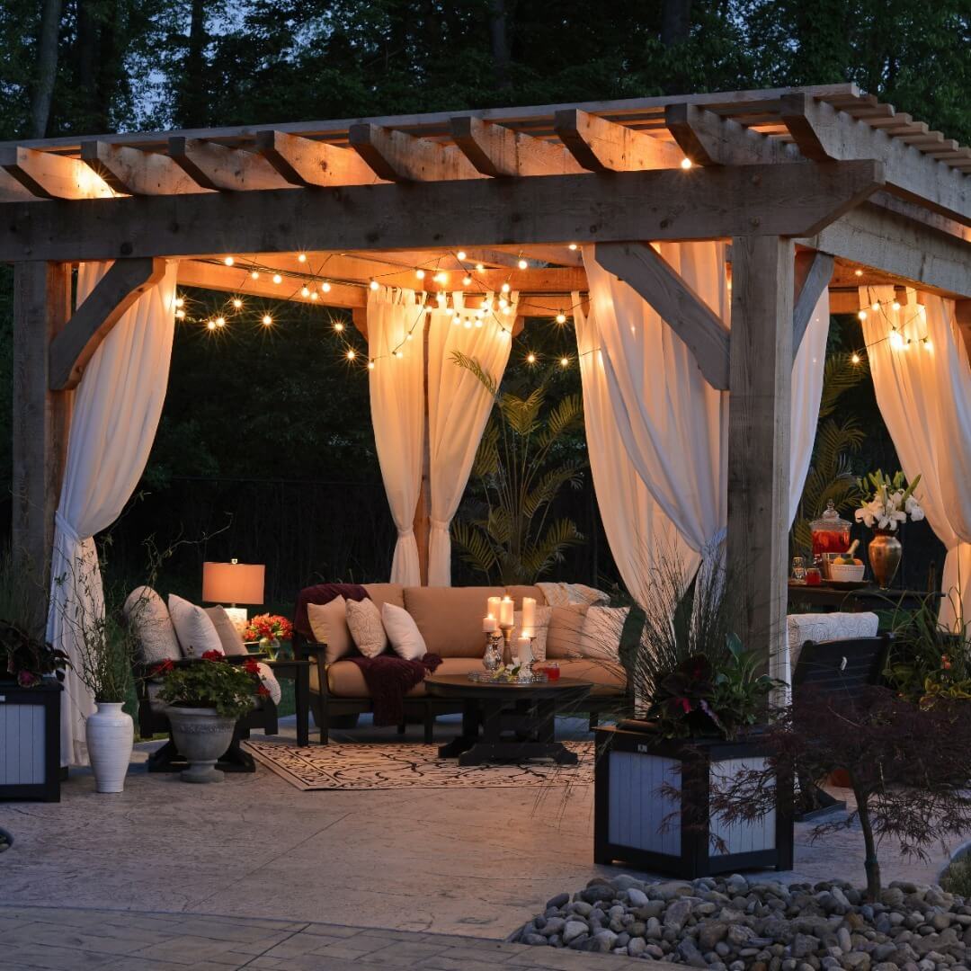 Stunning Backyard Gazebo Ideas to Transform Your Outdoor Oasis 18