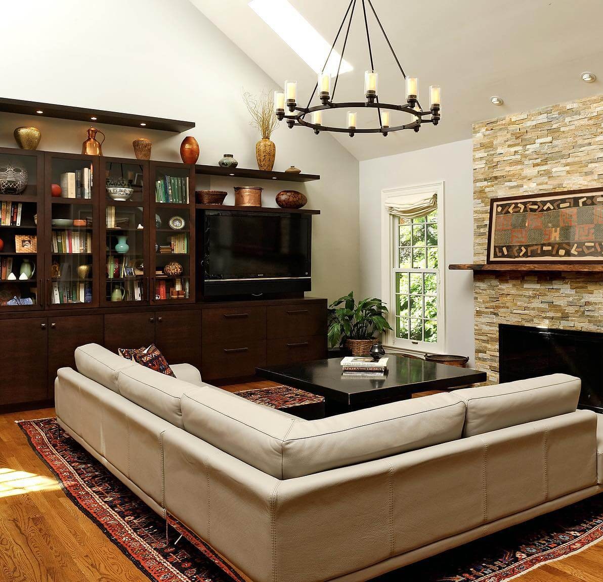 Rustic Modern Living Room Ideas You’ll Want to Steal: Cozy Character Meets Clean-Lined Style 19
