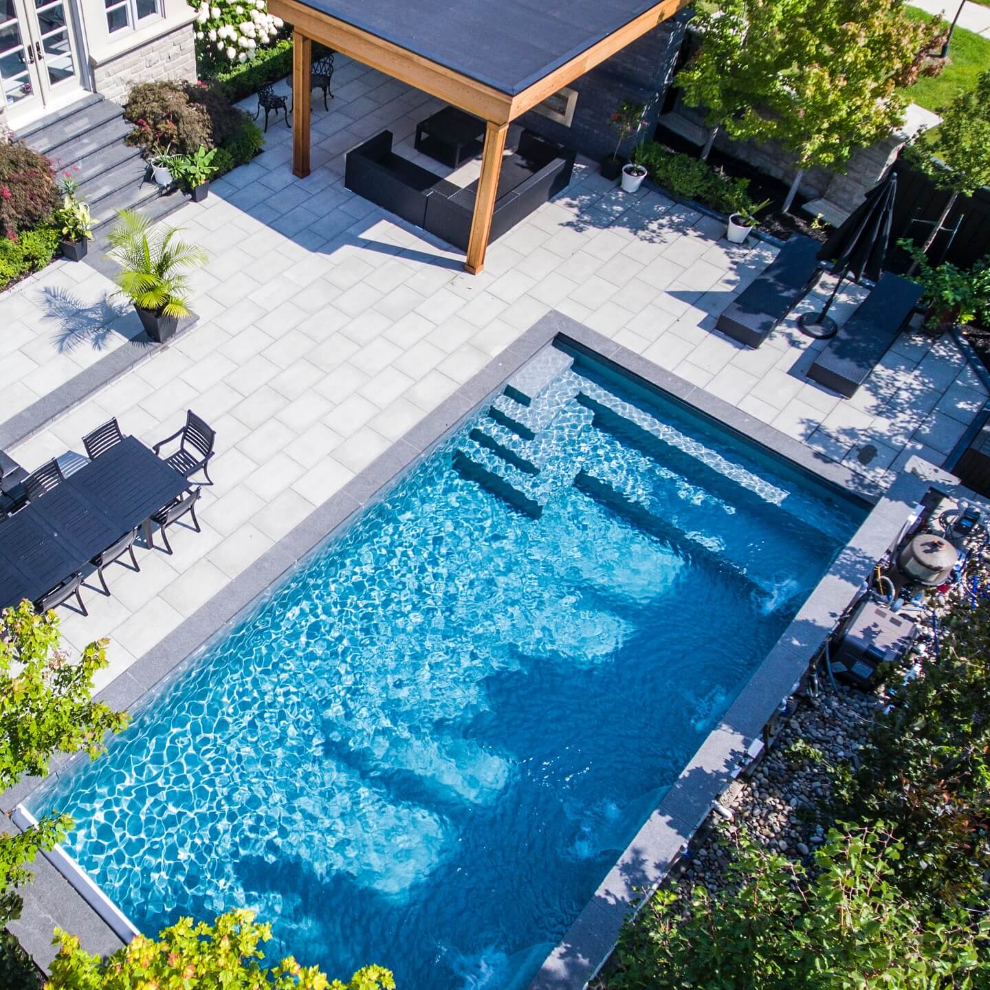 Clever Small Backyard Ideas for Big Impact 21