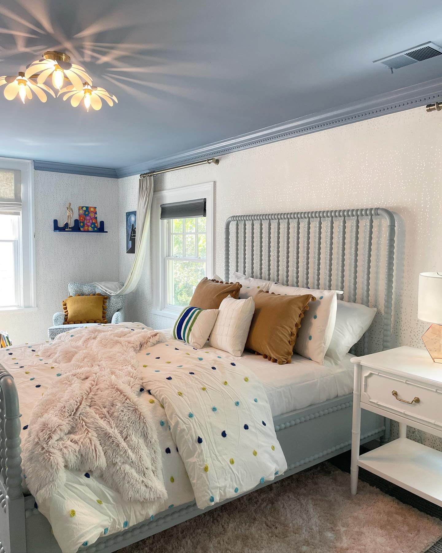 Smart Small Kids Bedroom Ideas That Maximize Space 23