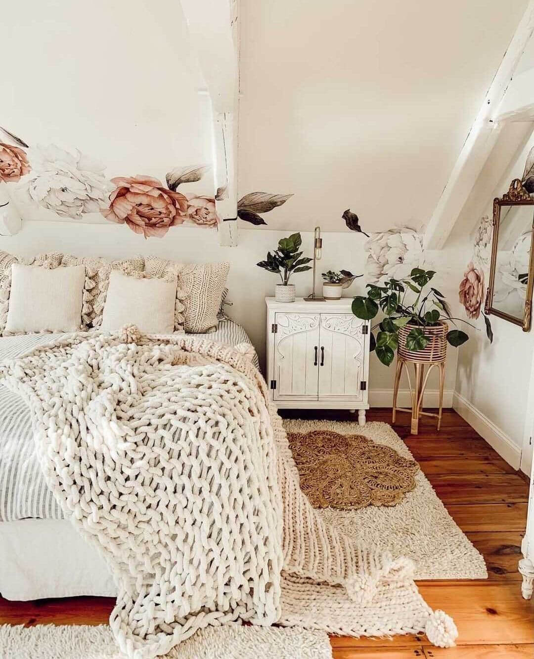 Create a Dreamy Rustic Farmhouse Bedroom Today 23