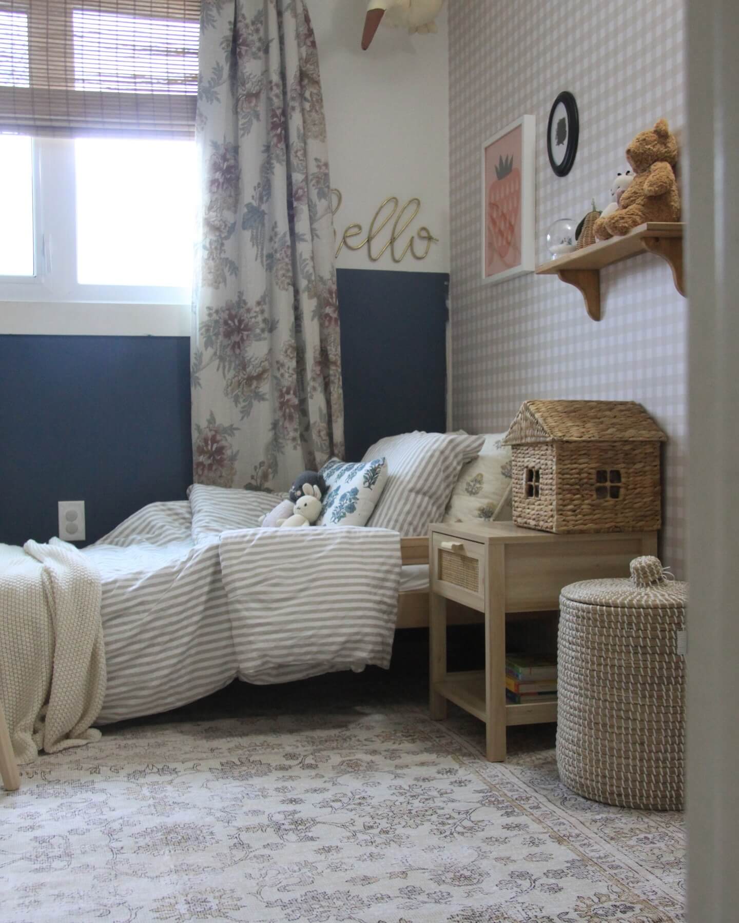 Smart Small Kids Bedroom Ideas That Maximize Space 28