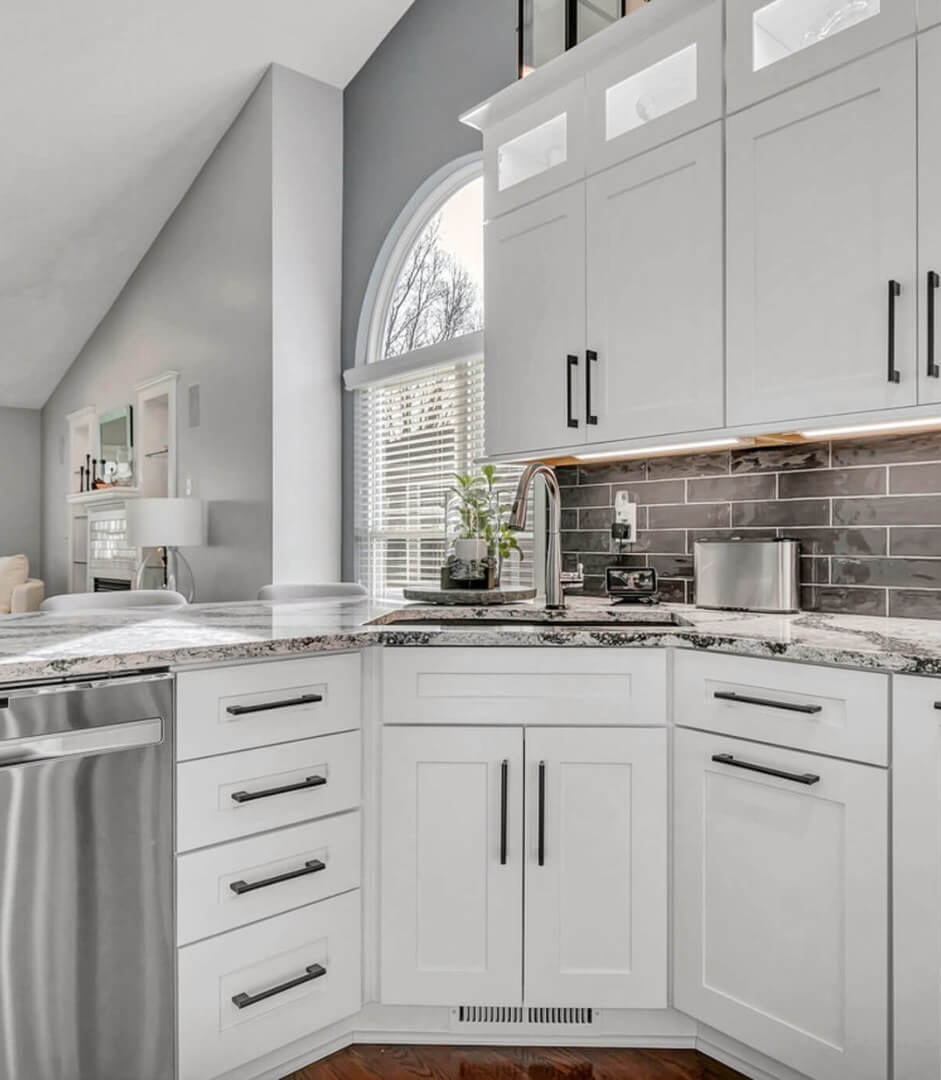 Luxury Kitchen Ideas for a High-End Look 4