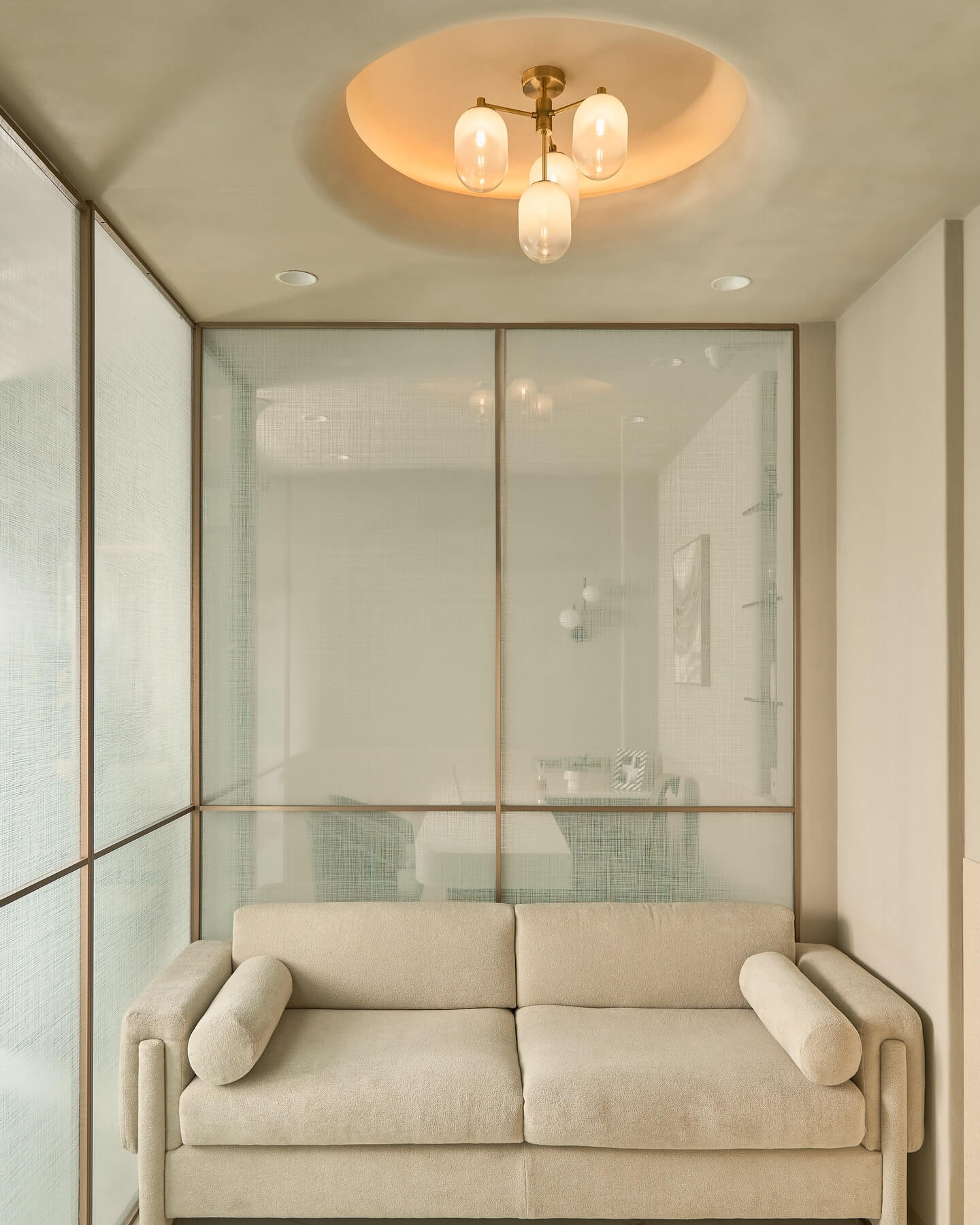 Wabi-Sabi Office: Design a Calm, Imperfect Workspace That Boosts Focus and Joy 4