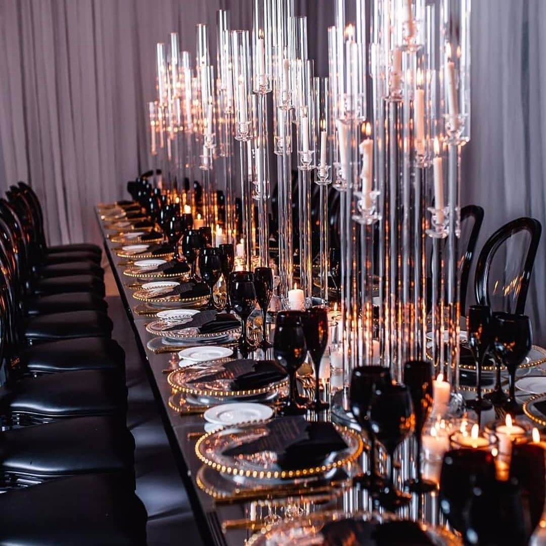 Steal-Worthy Wedding Table Decorations: Stylish Ideas From Modern Minimal to Romantic Garden 6