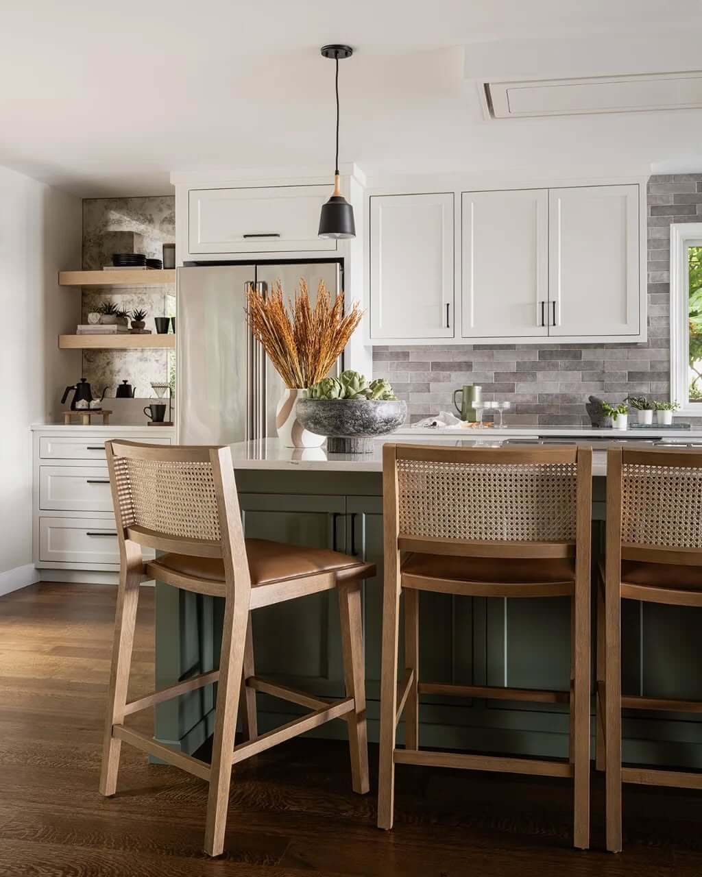 Genius Small Coffee Bar Ideas: Space-Saving Ways to Brew Big Style at Home 7