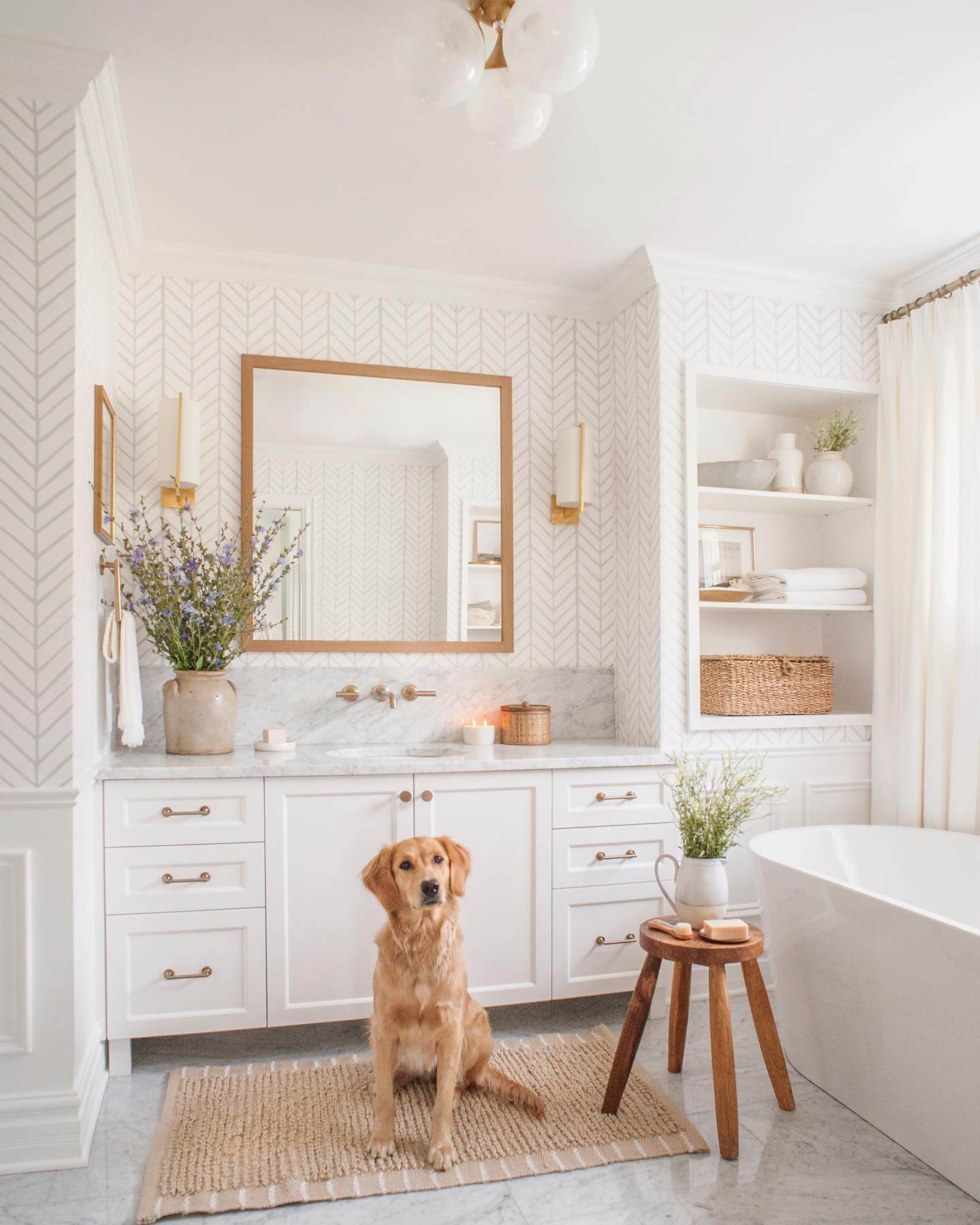 Best 36 Inch Vanity Bathroom Ideas for Small Spaces 11