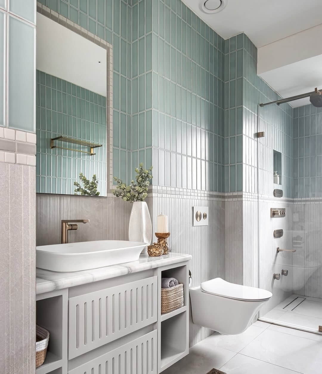 Bathroom Vanity Mirror Ideas for Every Style 11