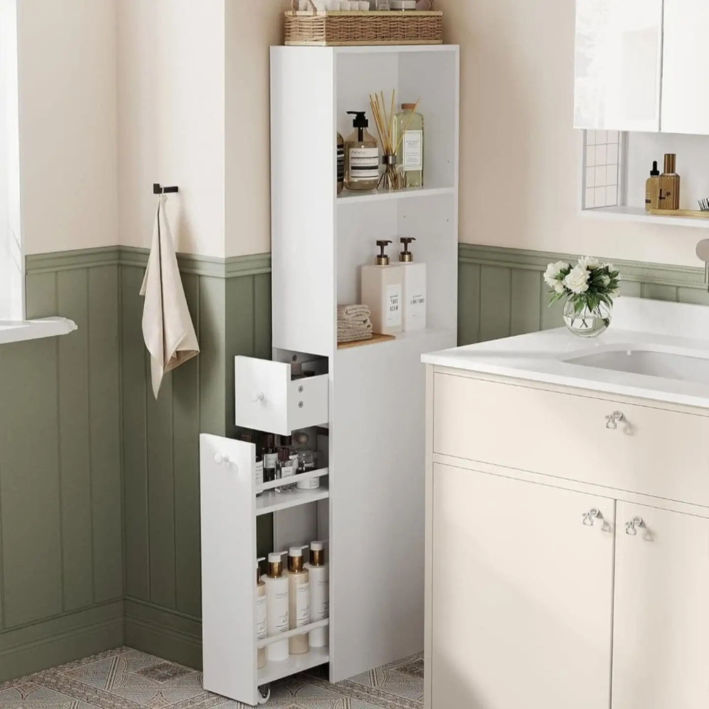 Bathroom Shelf Storage Ideas for Every Space 11