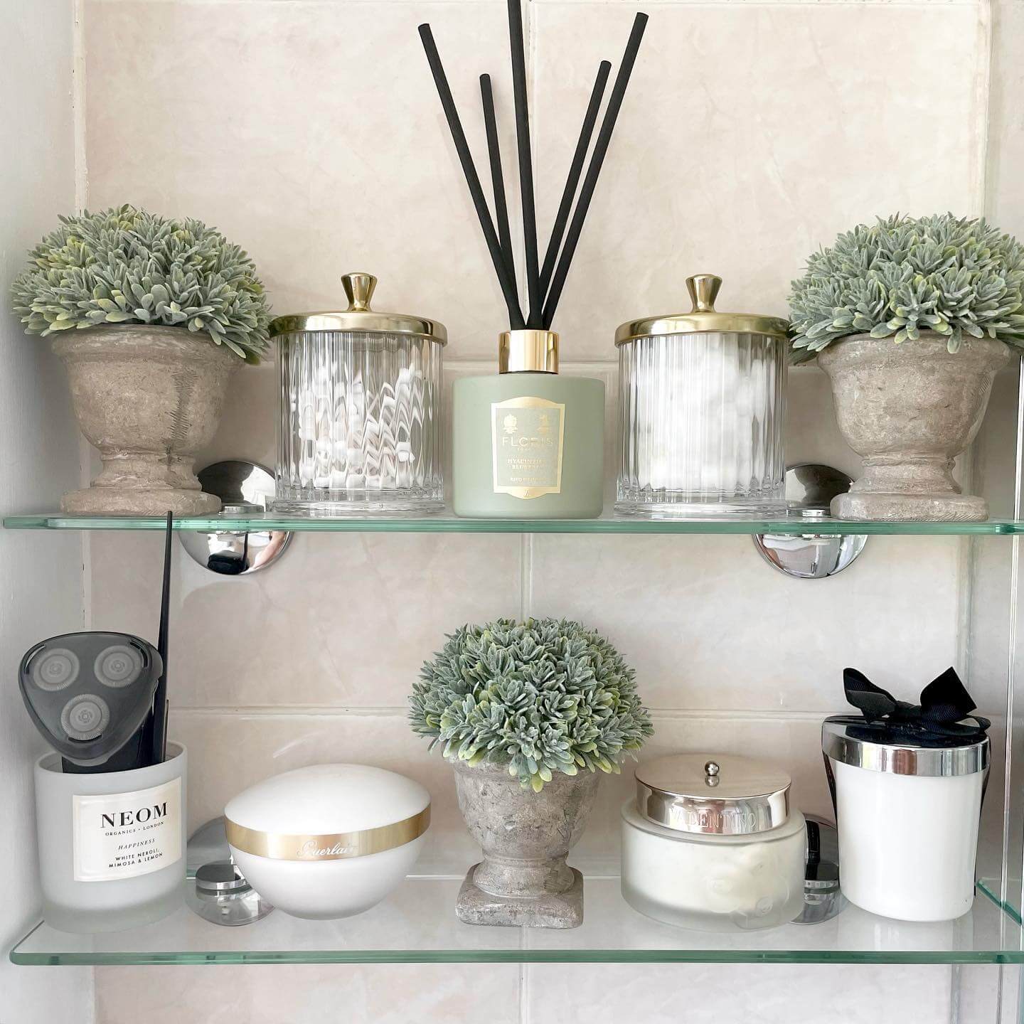 Best Bathroom Shelf Ideas for Every Space 15