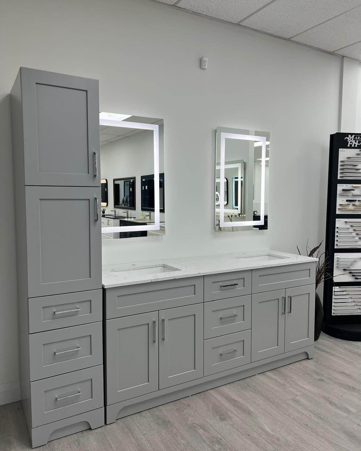 Best 36 Inch Vanity Bathroom Ideas for Small Spaces 26