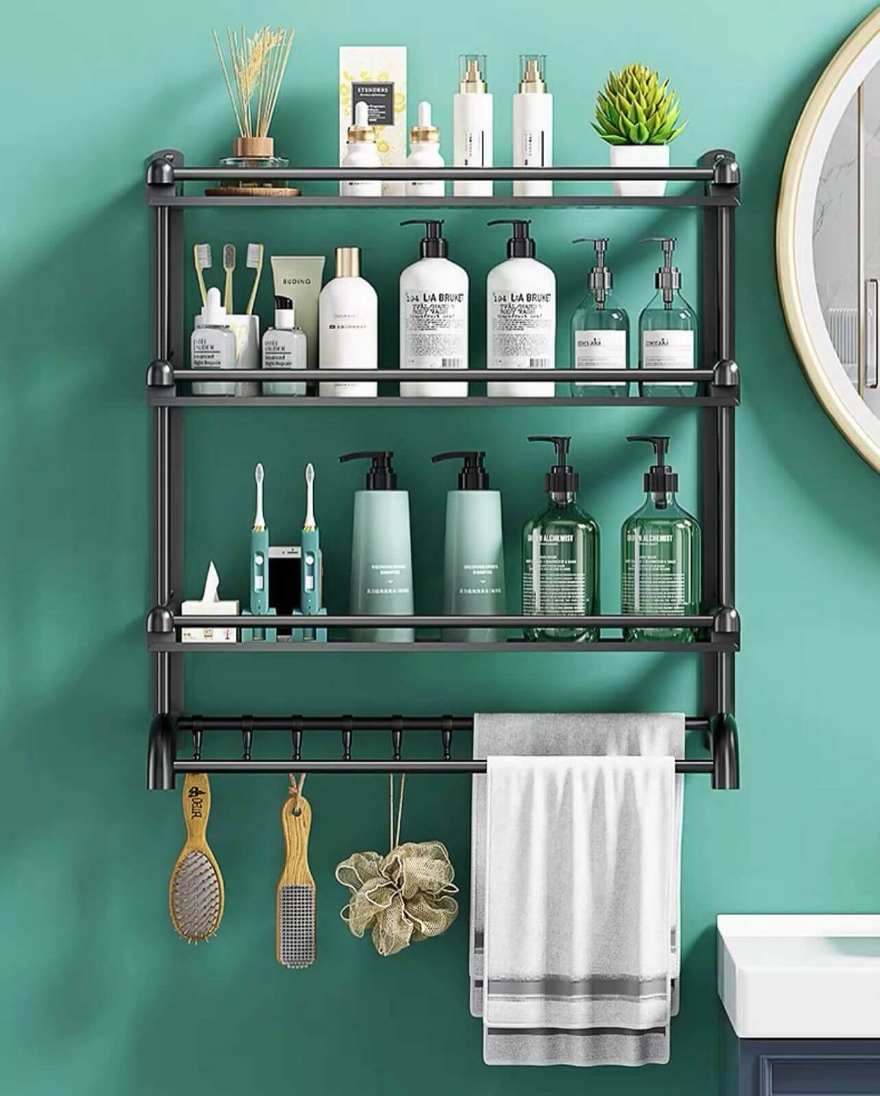 Bathroom Shelf Storage Ideas for Every Space 27