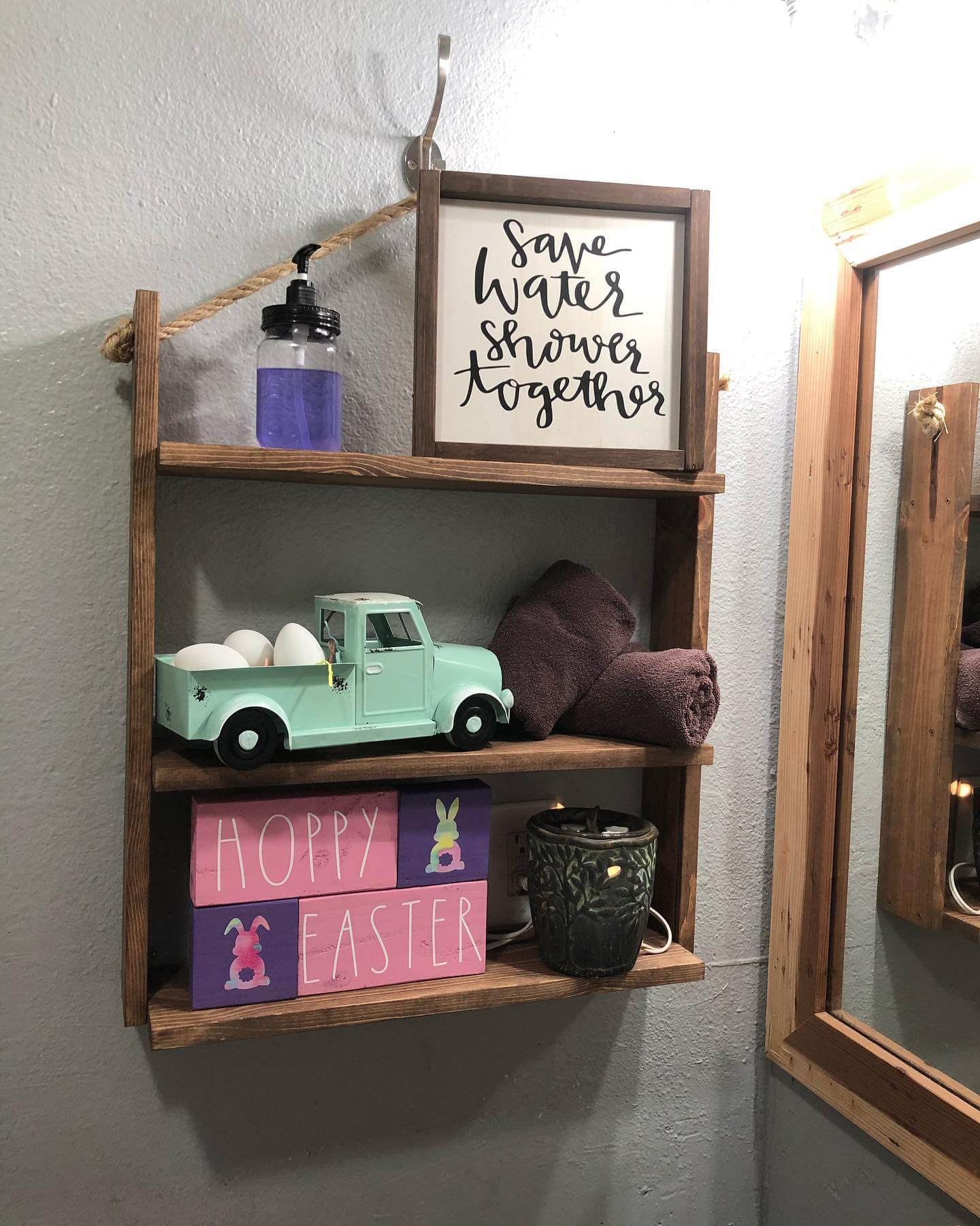 Bathroom Shelf Decor Ideas for Every Style 4