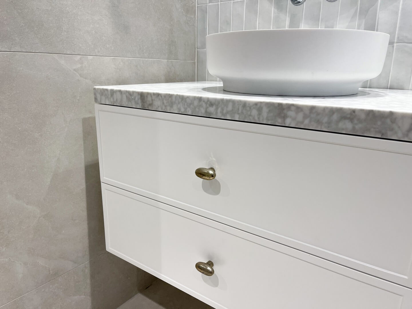 Best 36 Inch Vanity Bathroom Ideas for Small Spaces 7