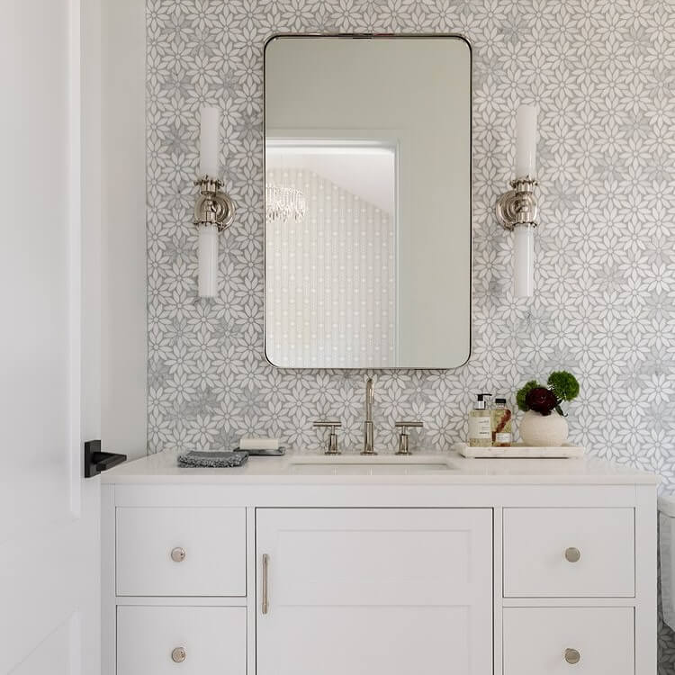 Best 36 Inch Vanity Bathroom Ideas for Small Spaces 8