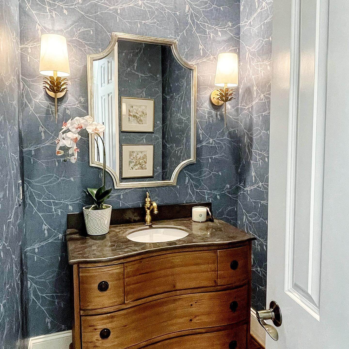 Stunning Powder Room Design Ideas to Transform Your Space 1