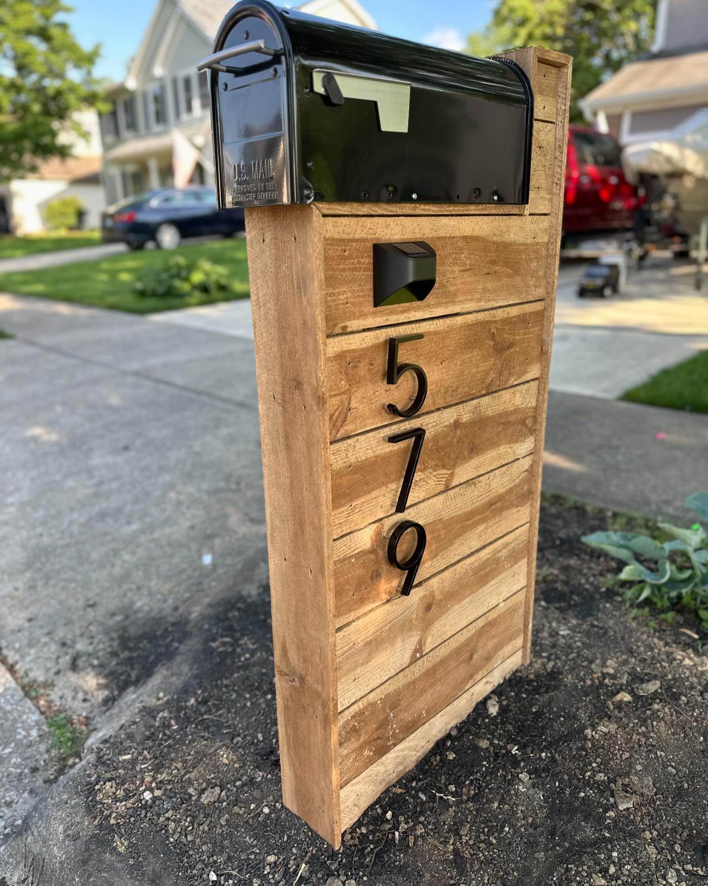 Creative Mailbox Post Ideas That Will Transform Your Curb Appeal 10