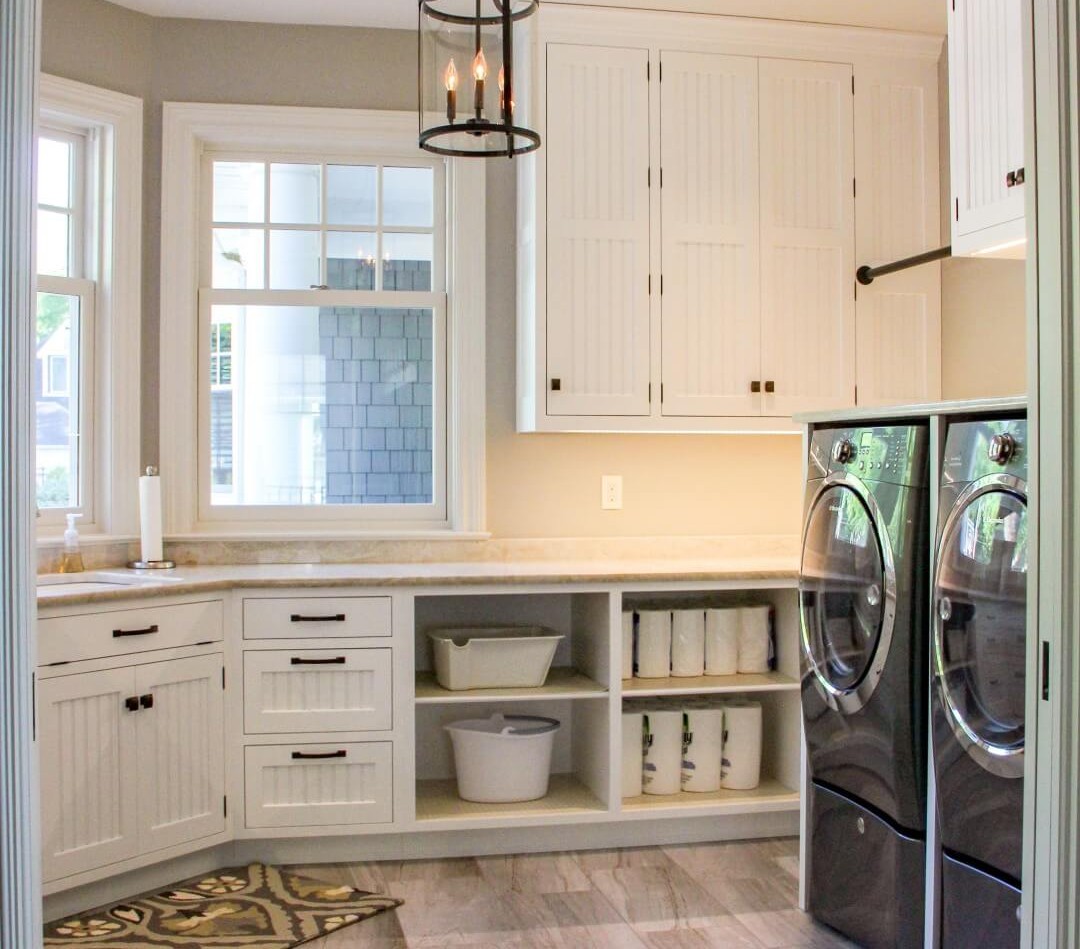 Brighten Up Your Space: Stunning Laundry Room Lighting Decor Ideas 10