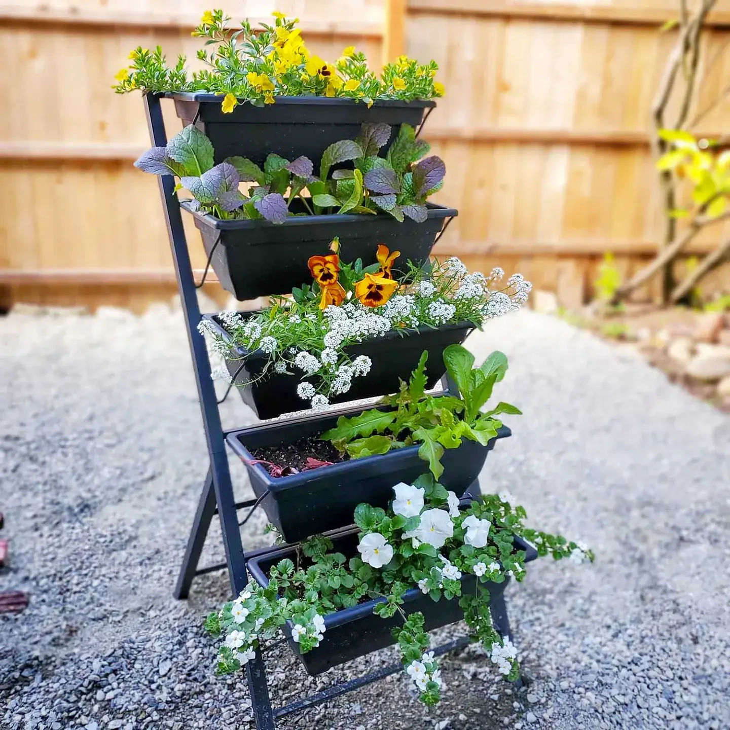 Transform Your Garden with These Creative Vertical Pocket Planter Ideas 10