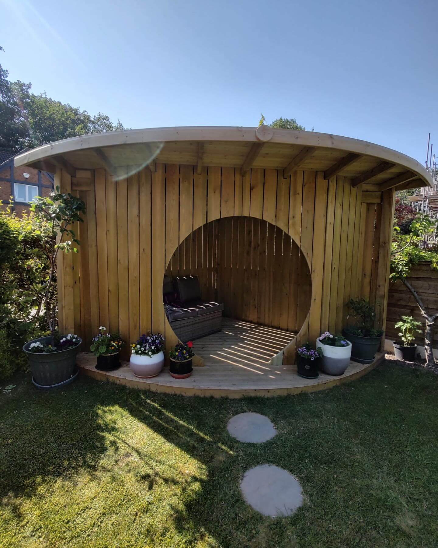 Innovative Garden Design Ideas to Transform Your Outdoor Space 11