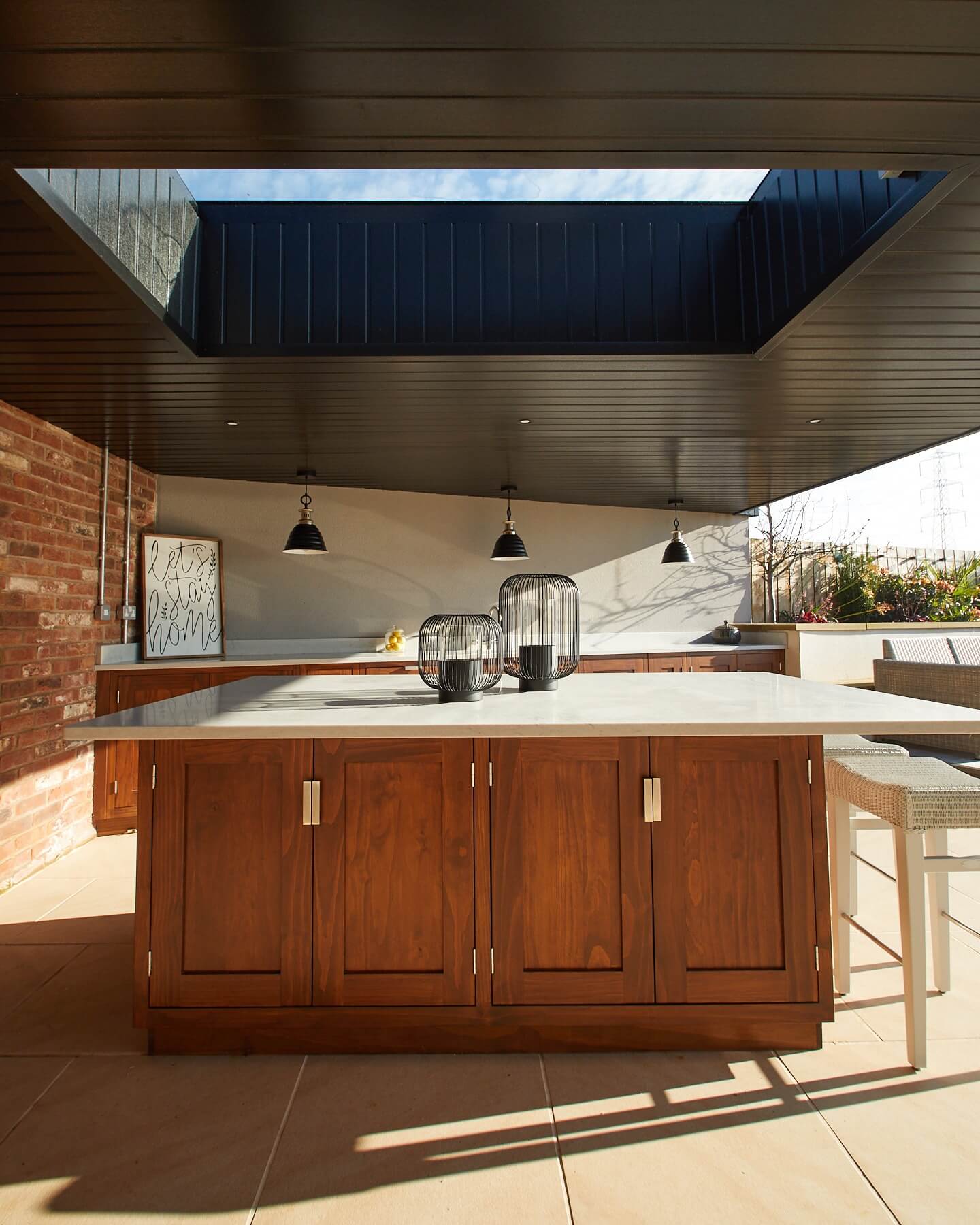 10 Outdoor Kitchen Ideas That Will Transform Your Backyard Into a Culinary Haven 11