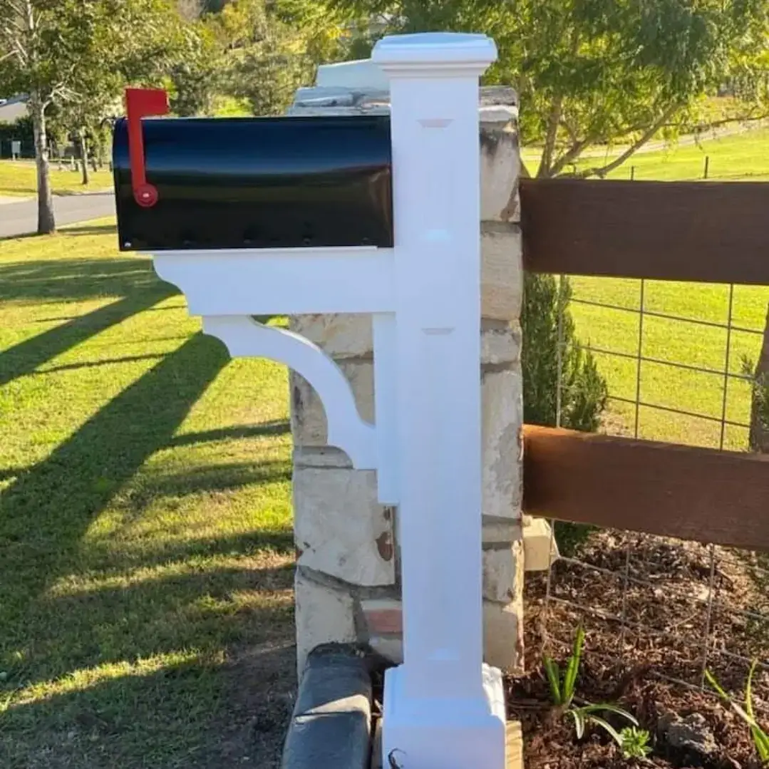 Creative Mailbox Decor Ideas: Transform Your Curb Appeal with Artistic Flair 11