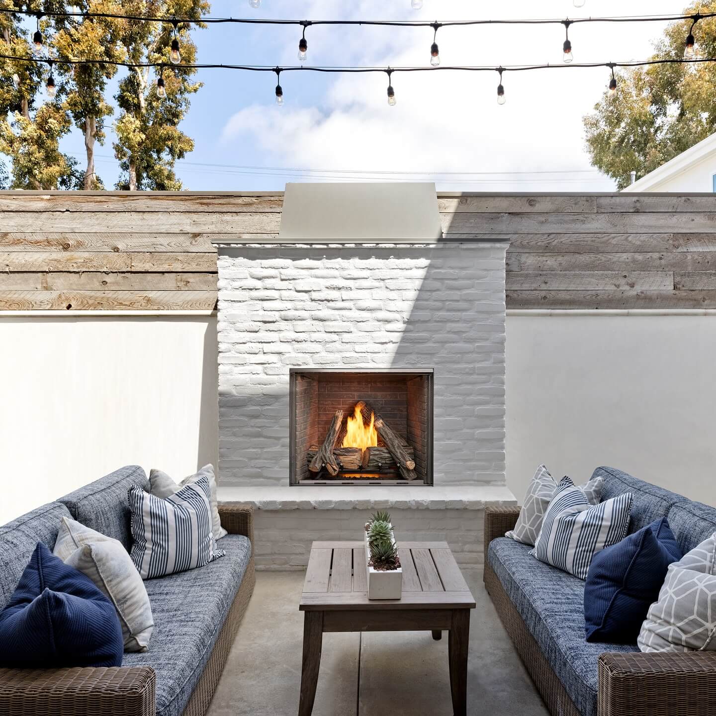Enchanting Outdoor Fireplace Ideas to Elevate Your Backyard Oasis 12