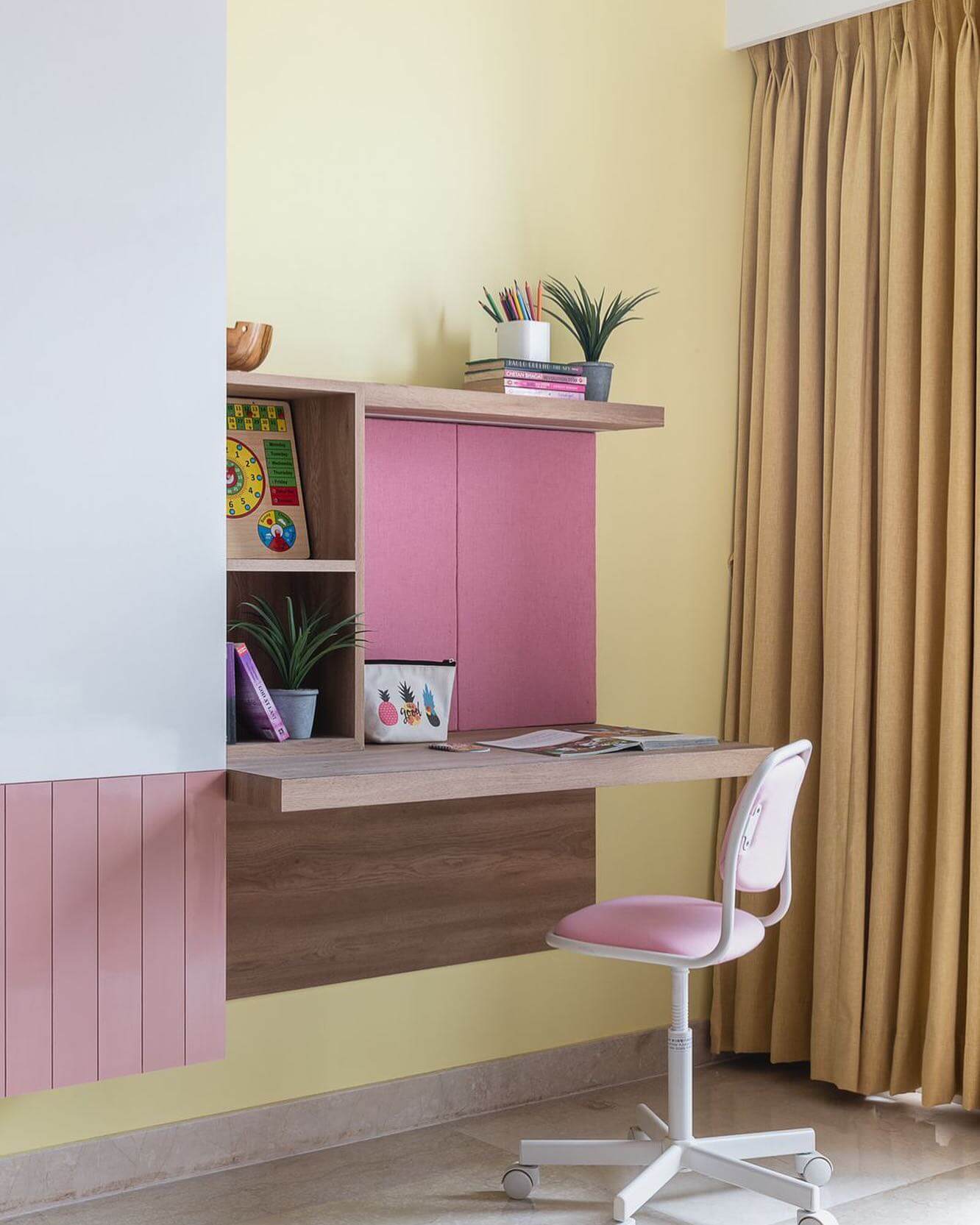 Transform Your Space: Inspiring Teenage Study Area Ideas for Maximum Productivity 12