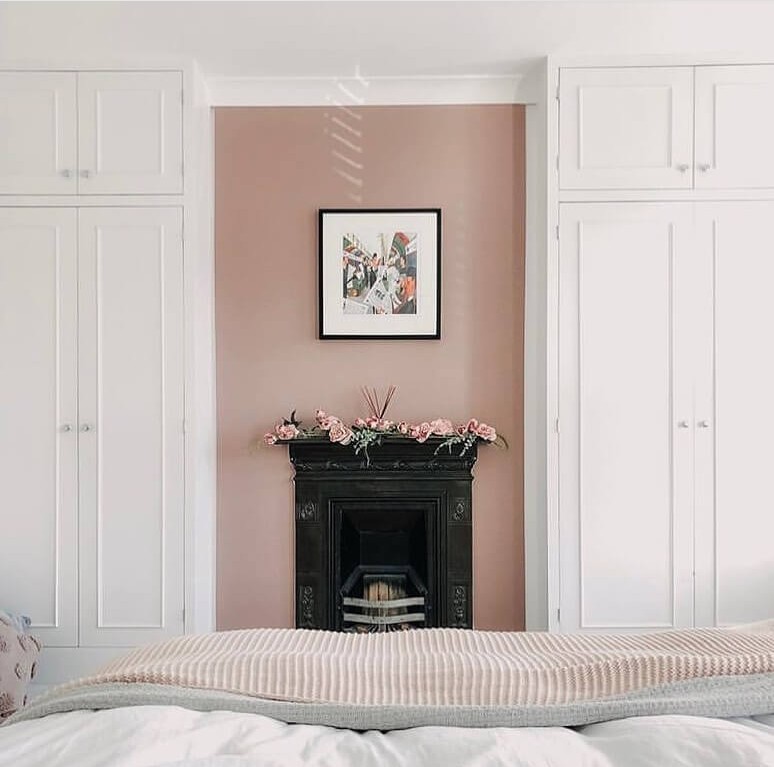 Cozy Up Your Space: Innovative Bedroom Fireplace Ideas to Ignite Your Imagination 13