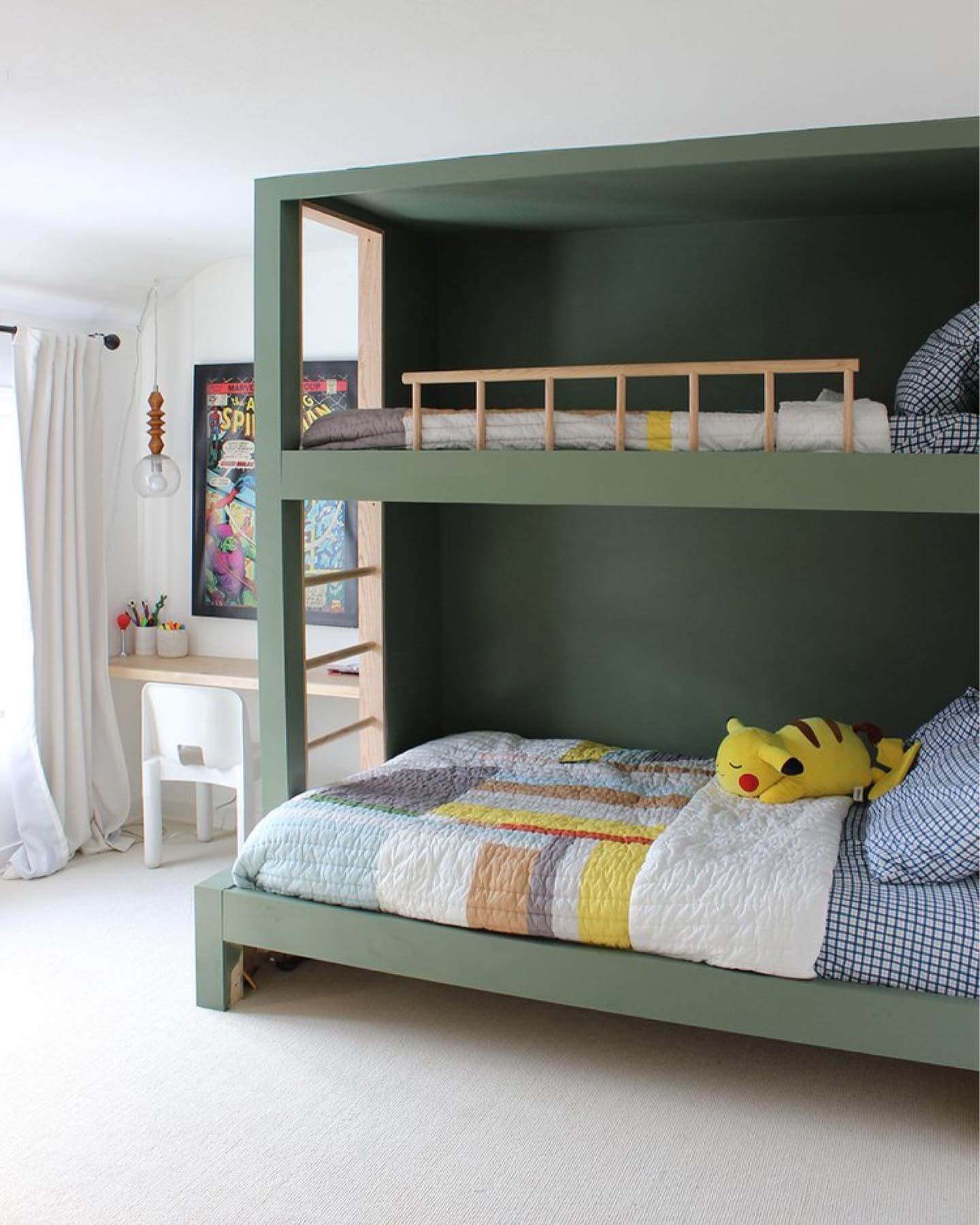 Creative Shared Boys Bedroom Ideas That Maximize Space and Style 14