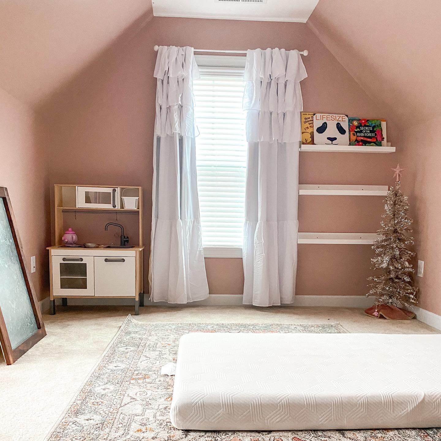 Transform Your Space: 10 Stunning Mauve Bedroom Ideas for a Serene Sanctuary 14