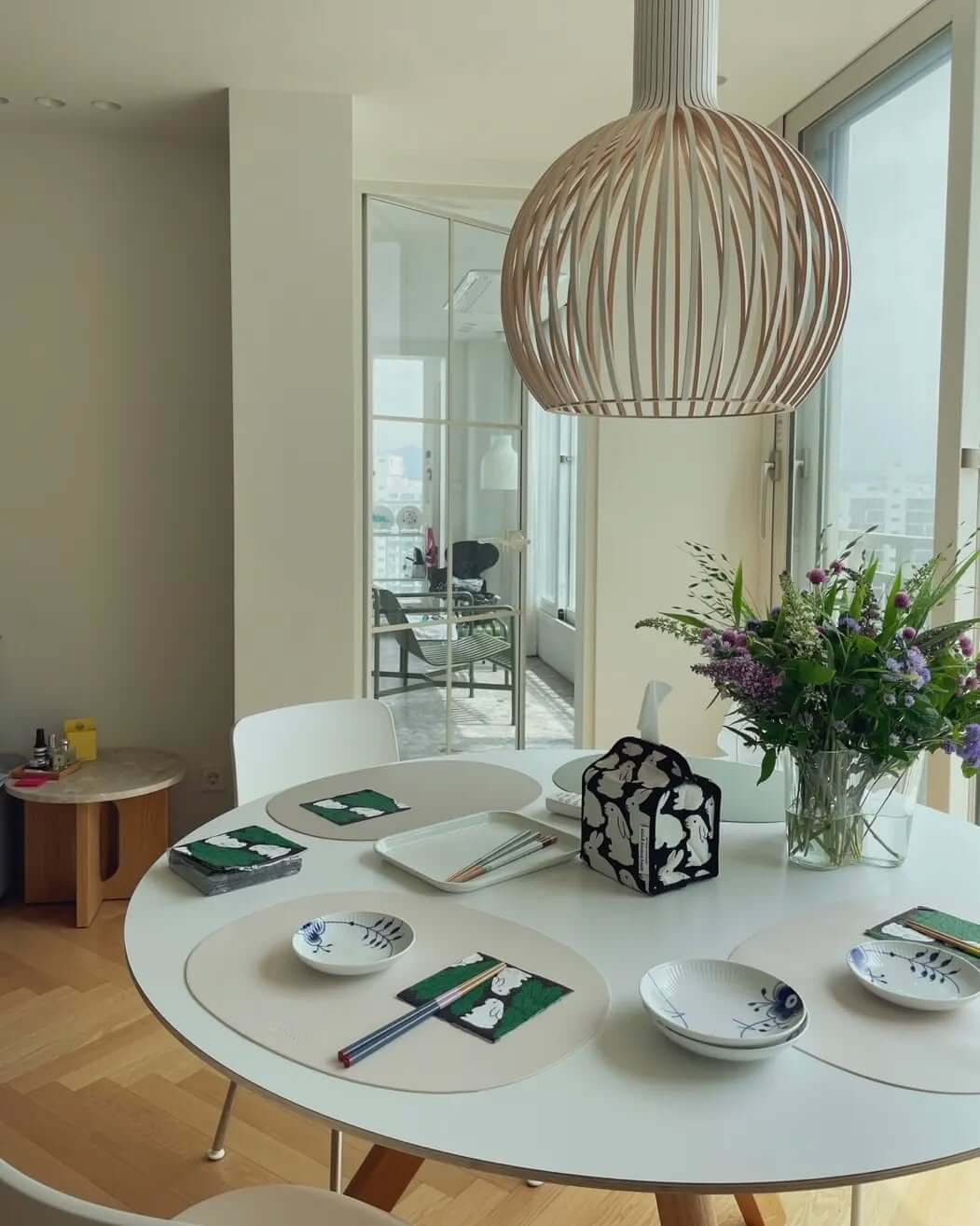 Refreshing Summer Home Decor Ideas to Transform Your Space 15