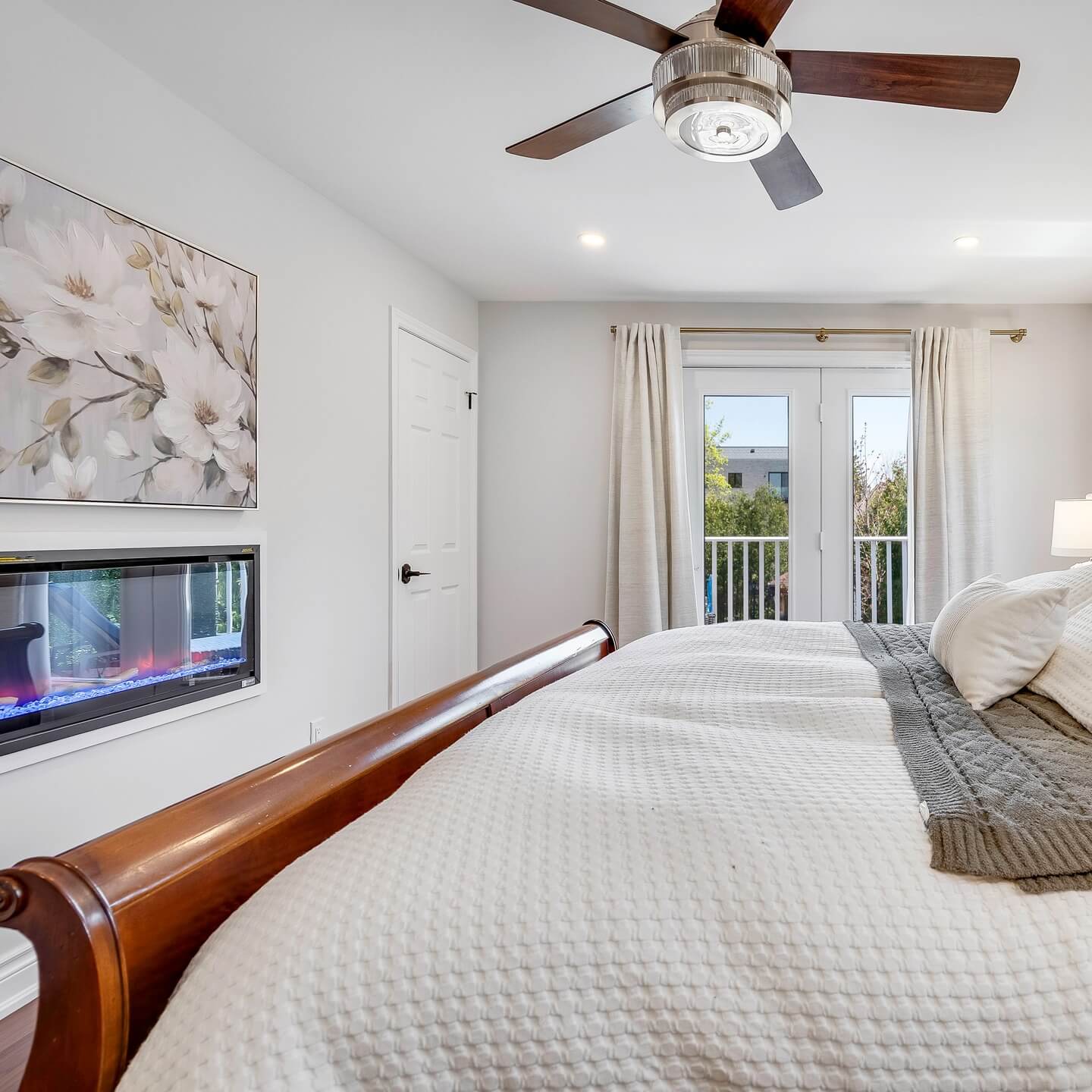 Cozy Up Your Space: Innovative Bedroom Fireplace Ideas to Ignite Your Imagination 15