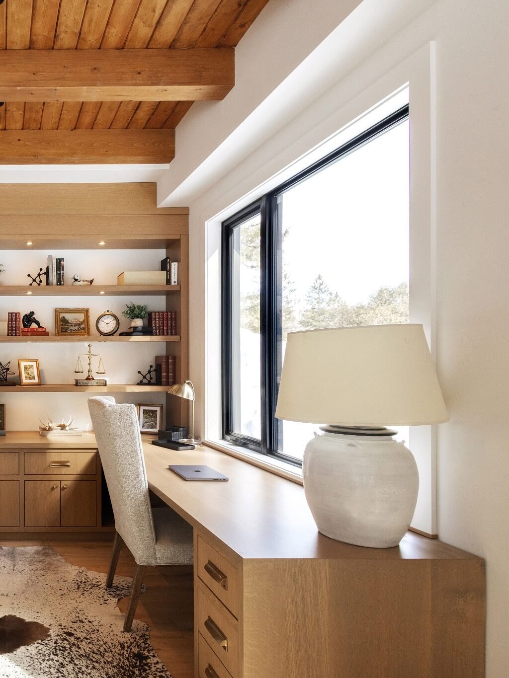 Innovative Office Shelving Ideas to Maximize Space and Style 16