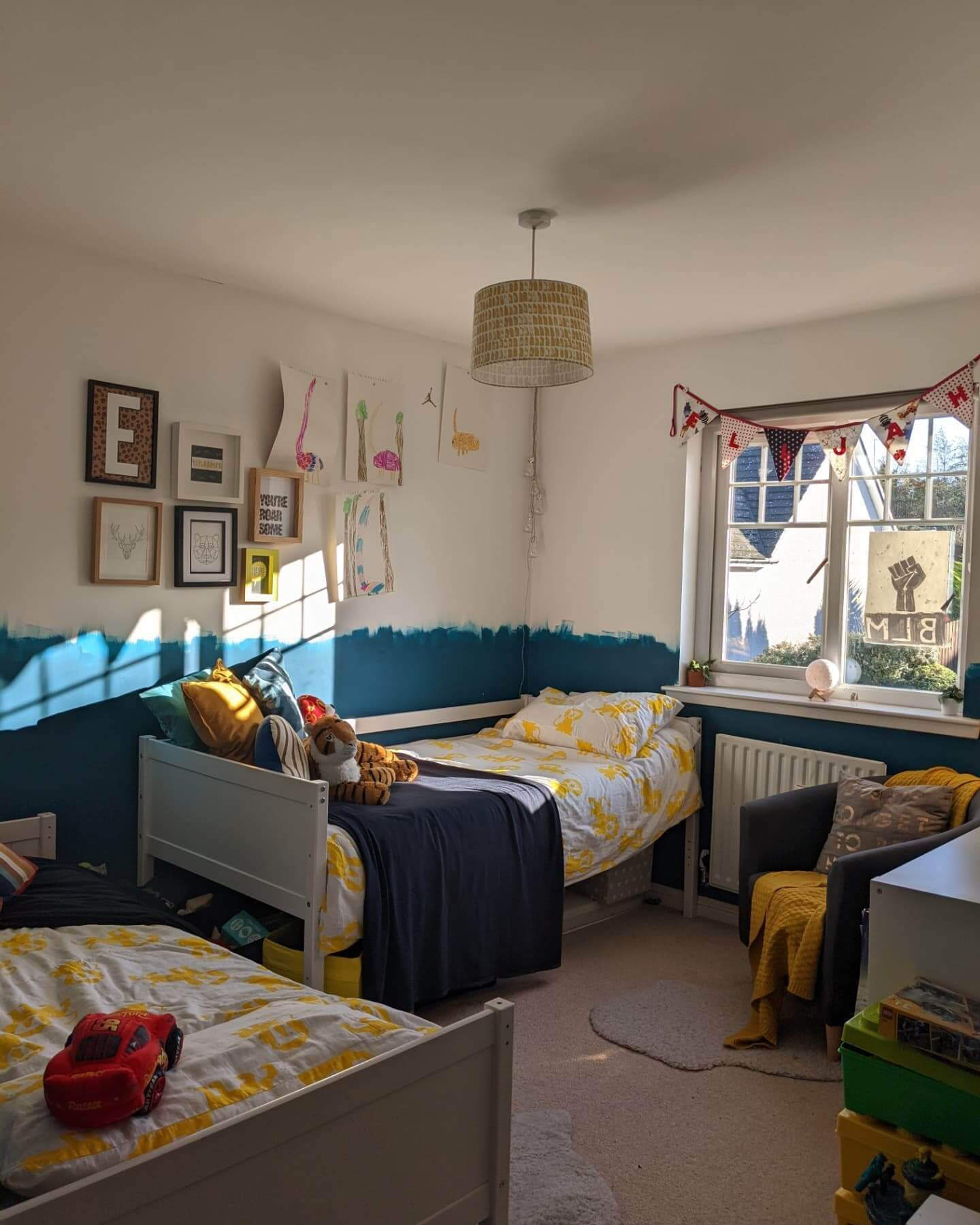 Creative Shared Boys Bedroom Ideas That Maximize Space and Style 16