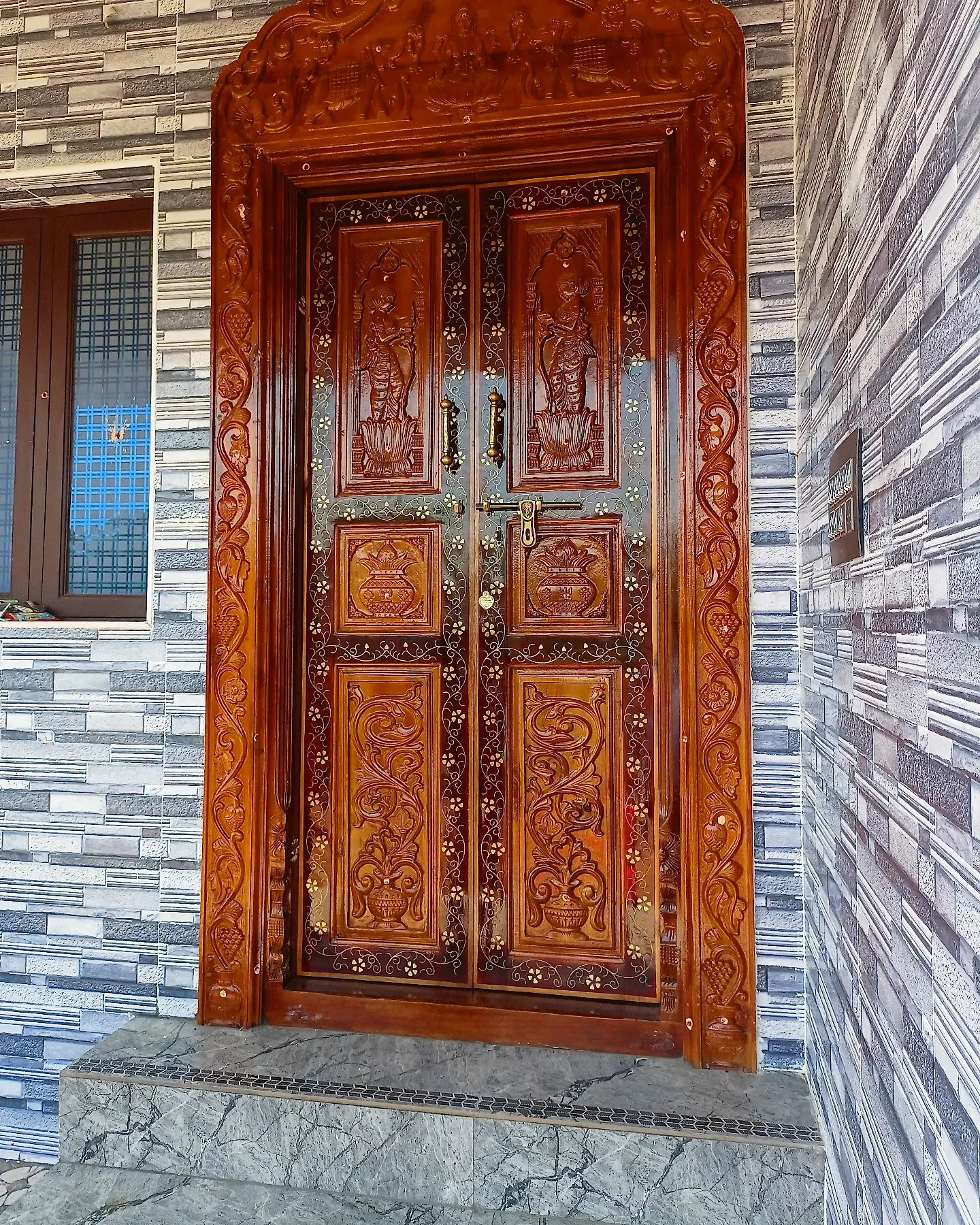 Transform Your Space: Stunning Double Door Design Ideas to Elevate Your Home 18