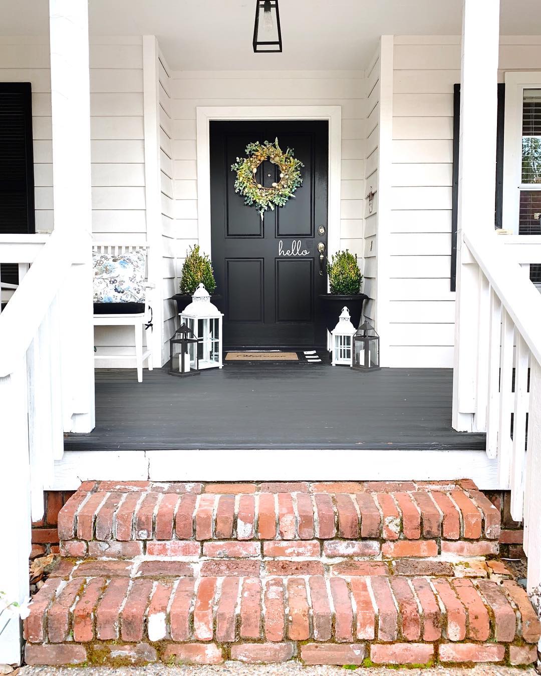 10 Stunning Front Porch Step Ideas to Elevate Your Home's Curb Appeal 18